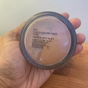 MAC Studio Fix Loose Powder -- Dark